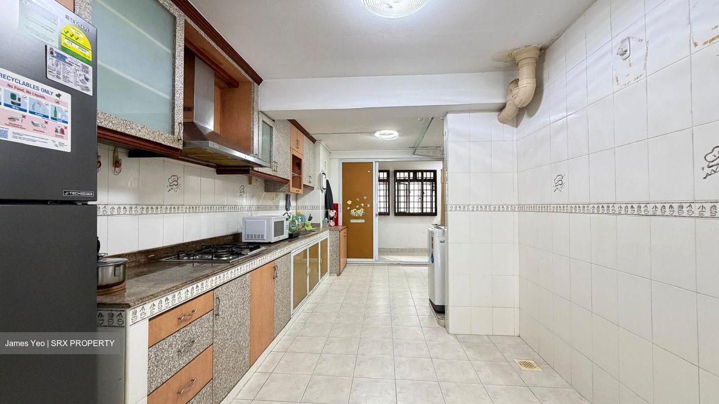 Blk 154 Meiling Heights (Queenstown), HDB 3 Rooms #568148641